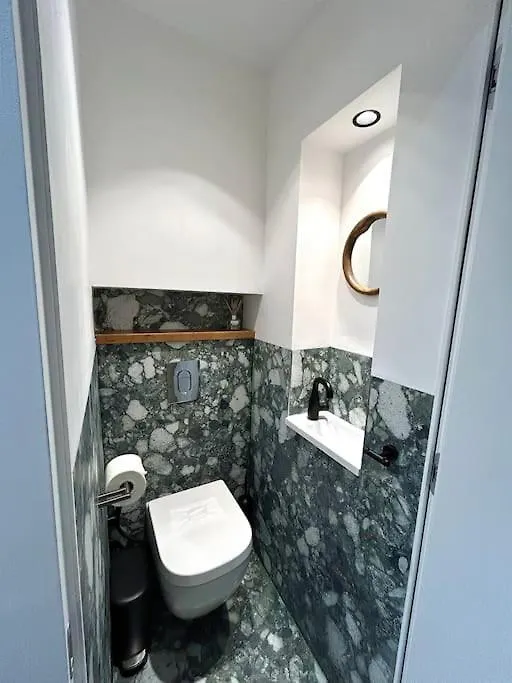 Louvre -Notre Dame 2Bd, 2Bath Ac Apartment Paris France