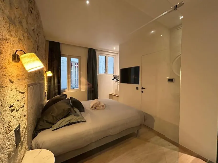 Louvre -Notre Dame 2Bd, 2Bath Ac Apartment Paris