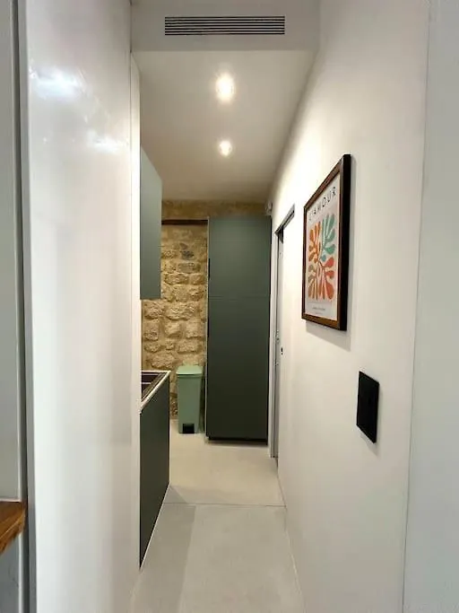 Louvre -Notre Dame 2Bd, 2Bath Ac Daire Paris 0*,